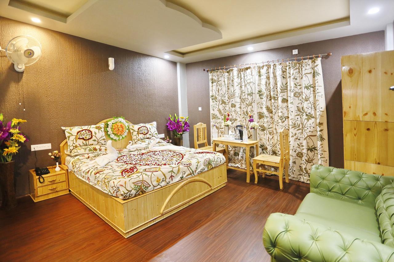 Hotel Shefaf Durgjan Ngoại thất bức ảnh