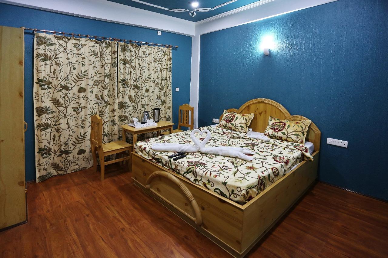 Hotel Shefaf Durgjan Ngoại thất bức ảnh
