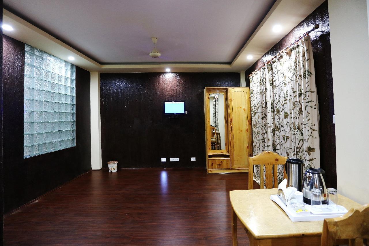 Hotel Shefaf Durgjan Ngoại thất bức ảnh