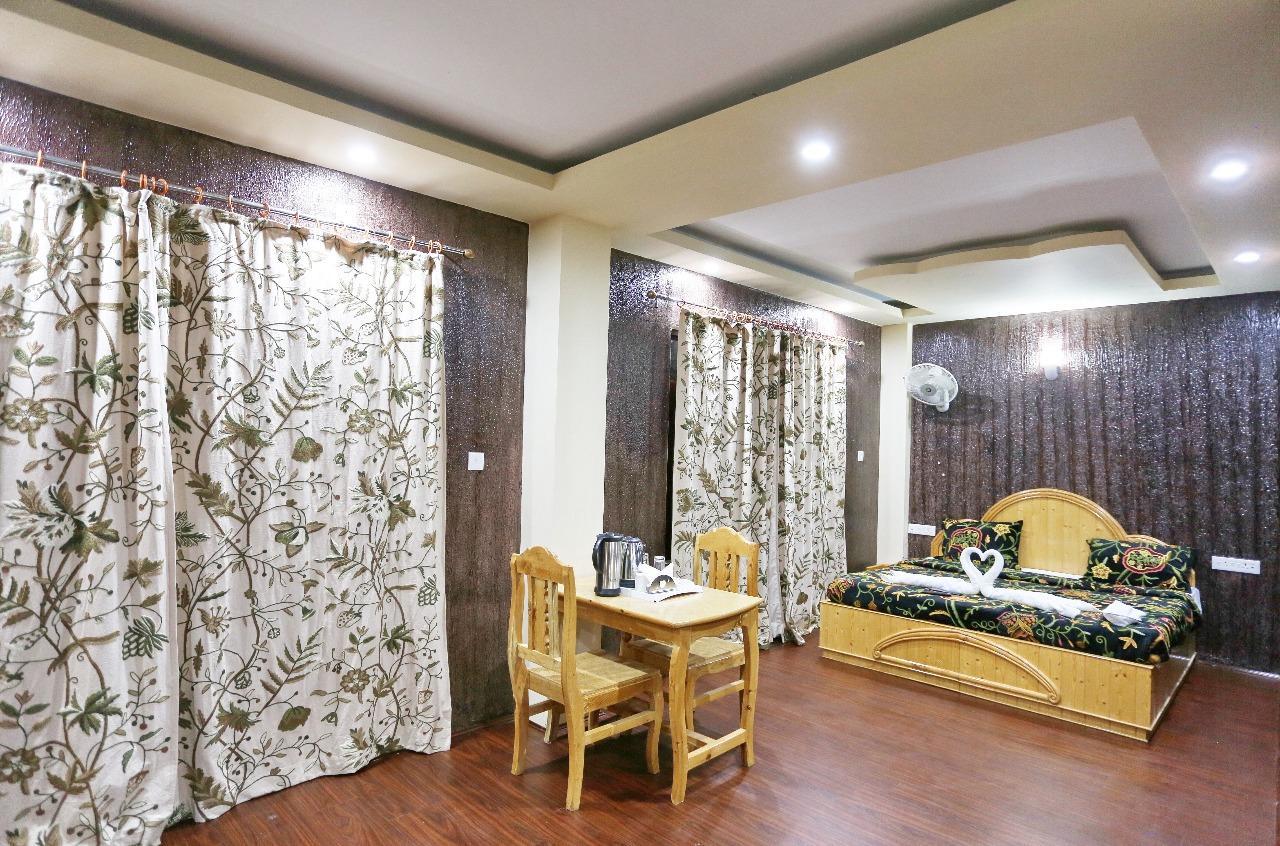 Hotel Shefaf Durgjan Ngoại thất bức ảnh