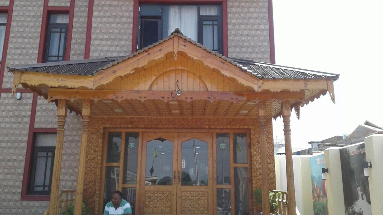 Hotel Shefaf Durgjan Ngoại thất bức ảnh